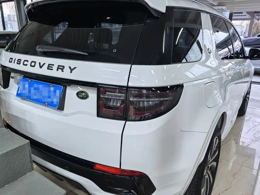 LAND ROVER DISCOVER SPORTS