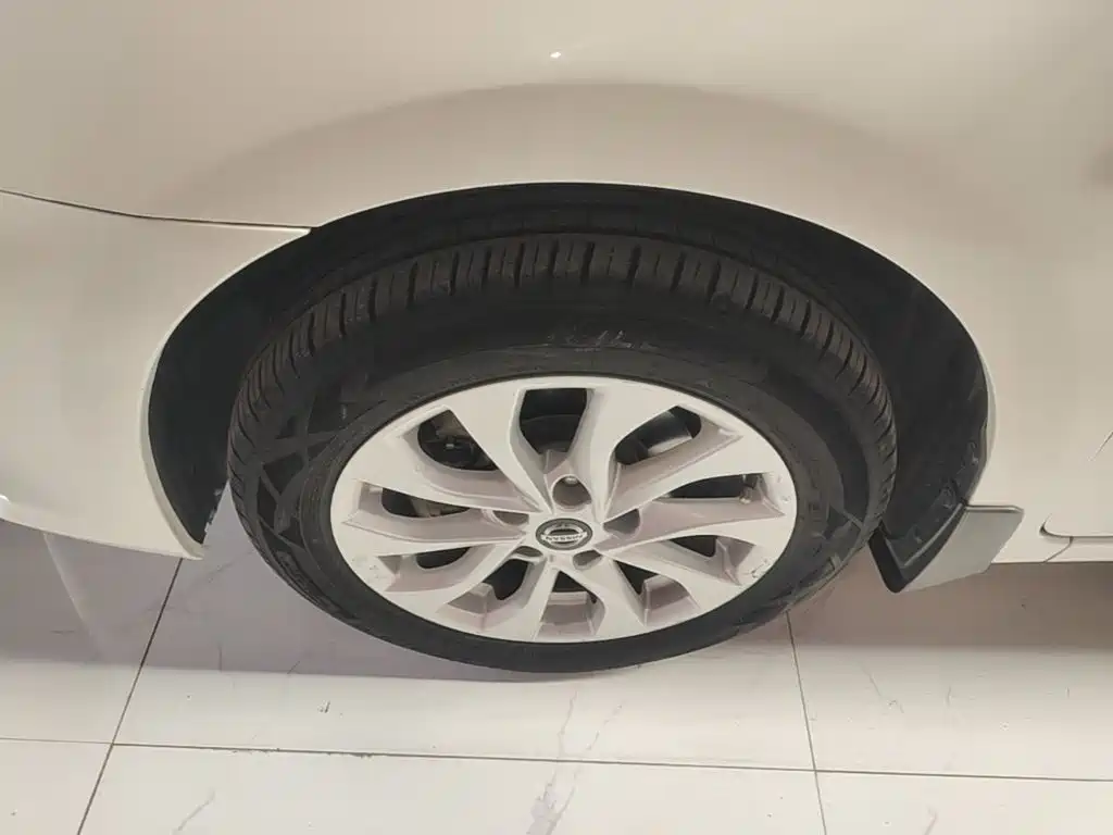 Nissan Sylphy — миниатюра 23