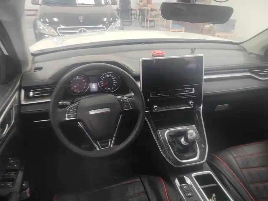 Haval M6 — миниатюра 12
