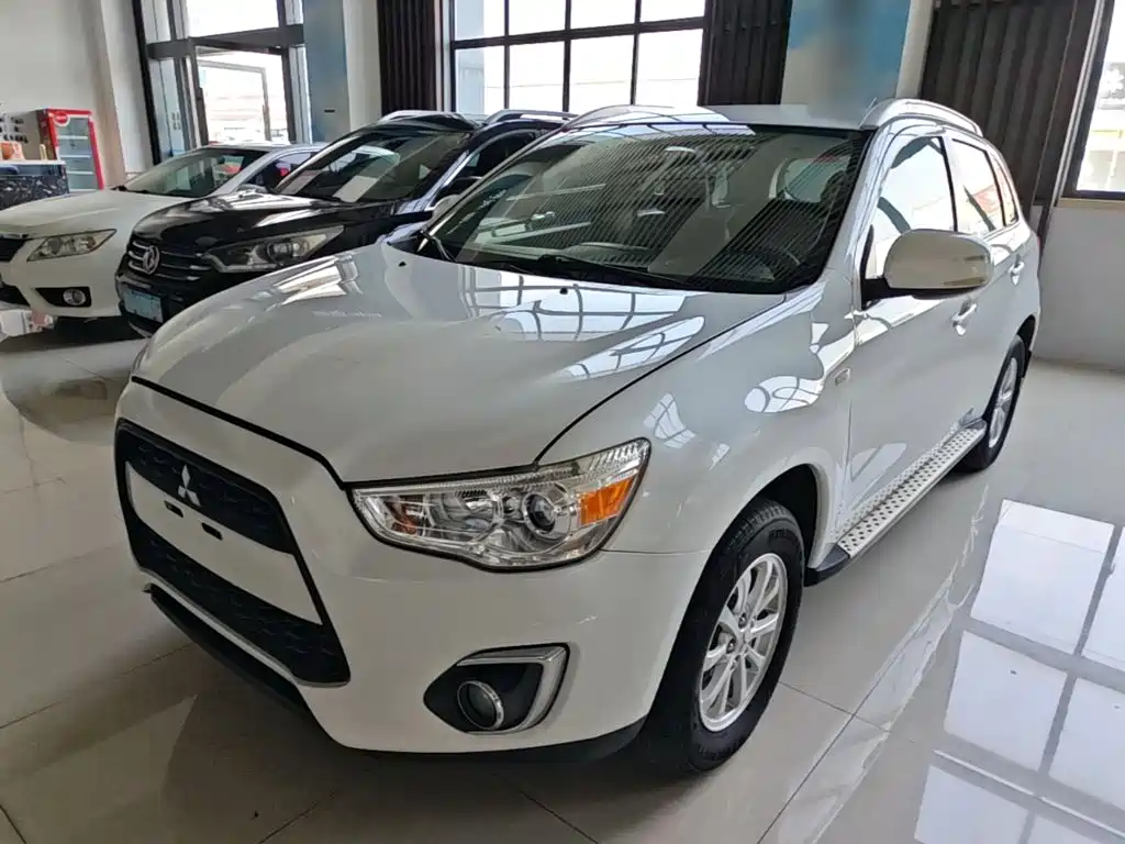 Mitsubishi ASX — миниатюра 2