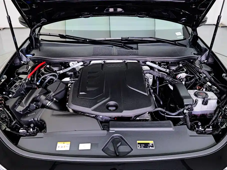 Audi A6L — миниатюра 6