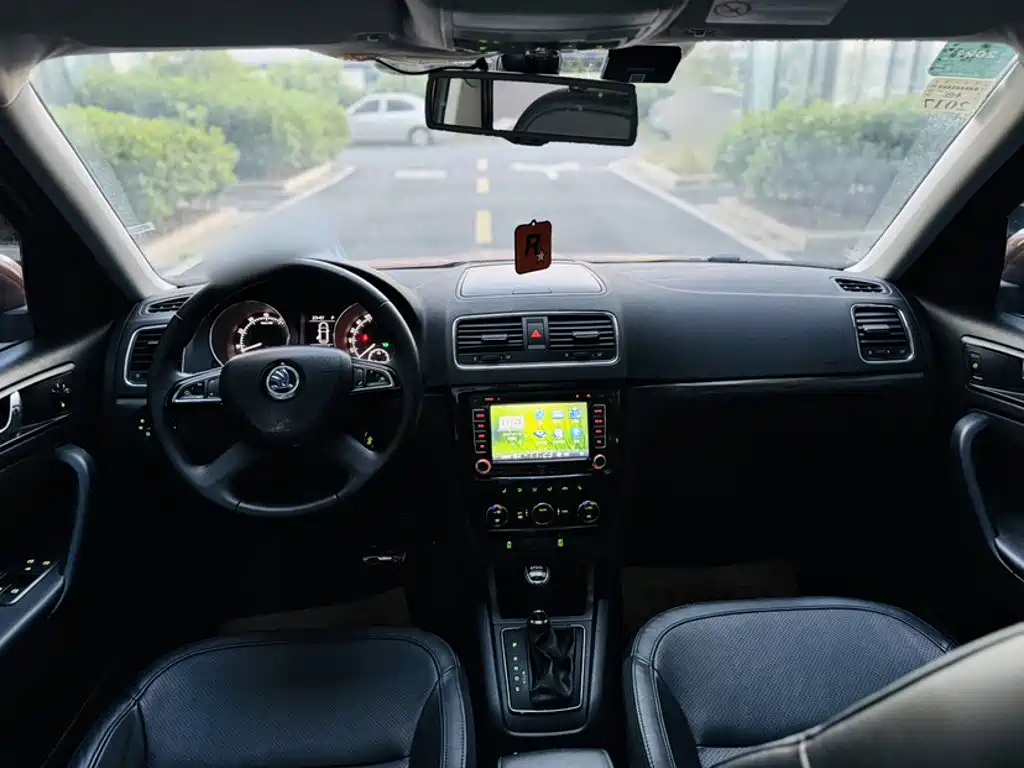 Skoda Yeti — миниатюра 22