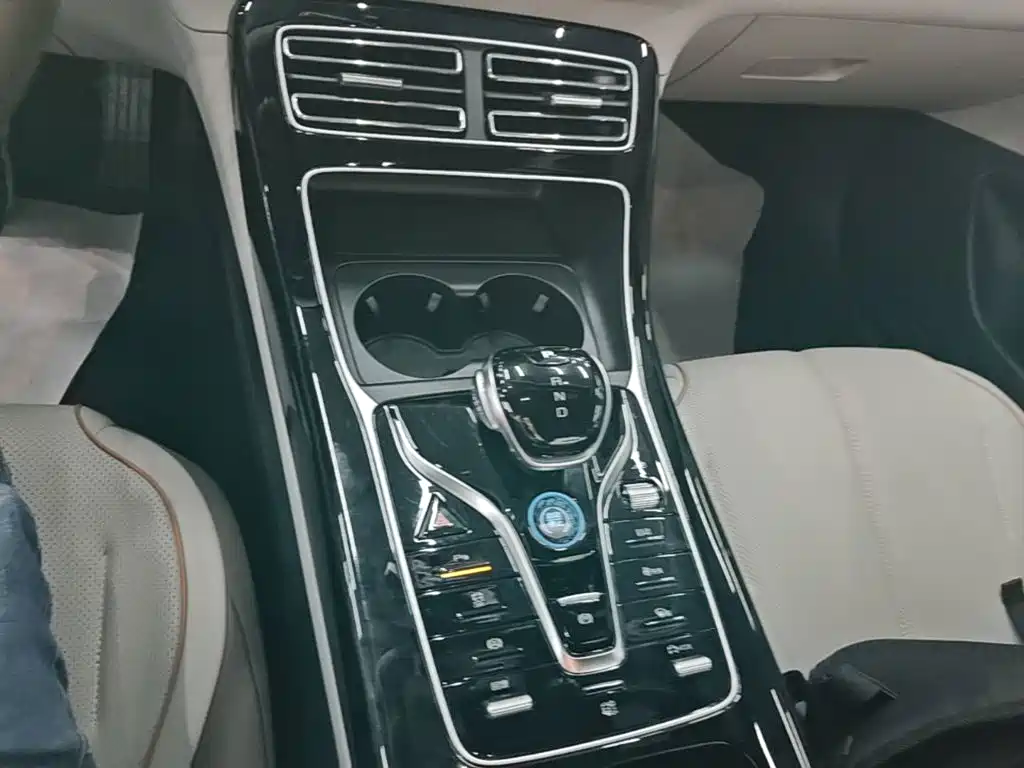 BYD Qin PLUS — миниатюра 14