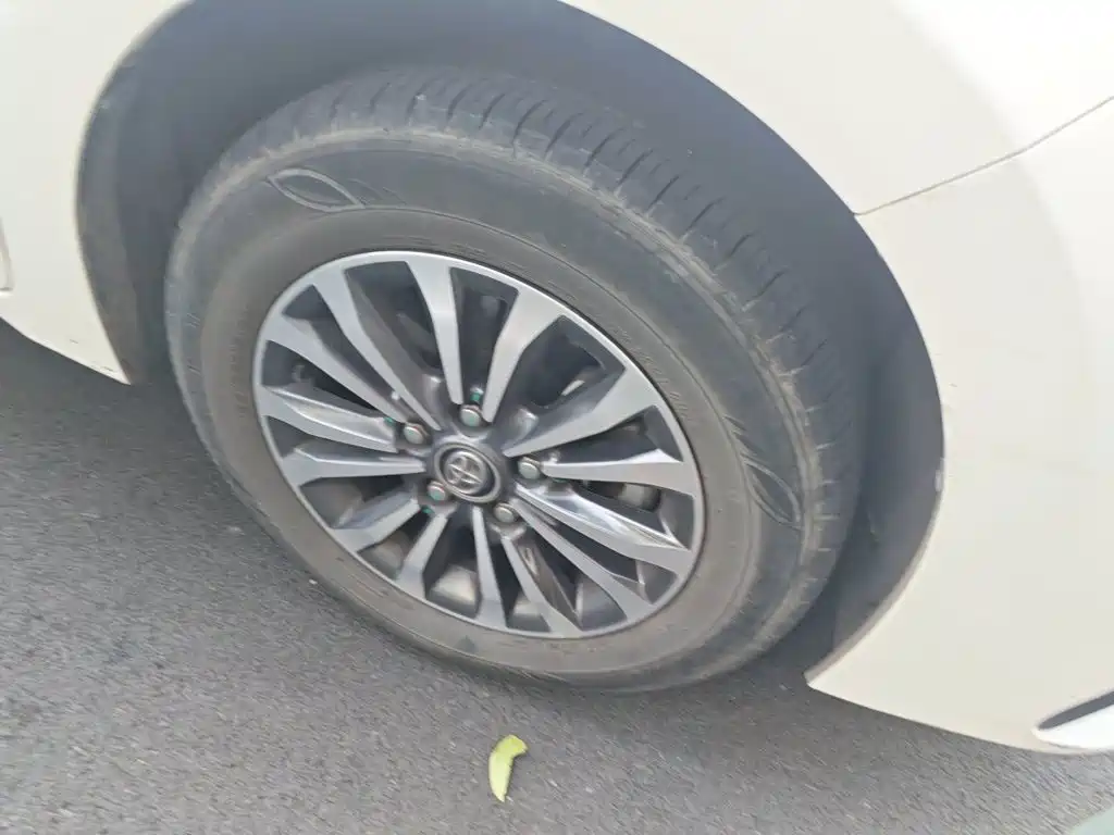 Toyota Corolla — миниатюра 24