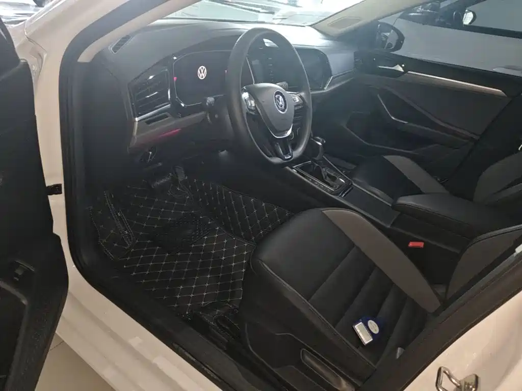 Volkswagen Sagitar — миниатюра 16