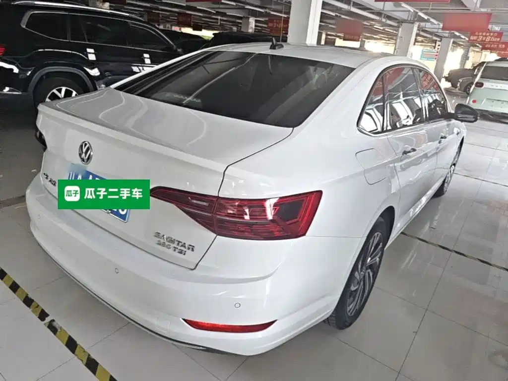 Volkswagen Sagitar — миниатюра 7