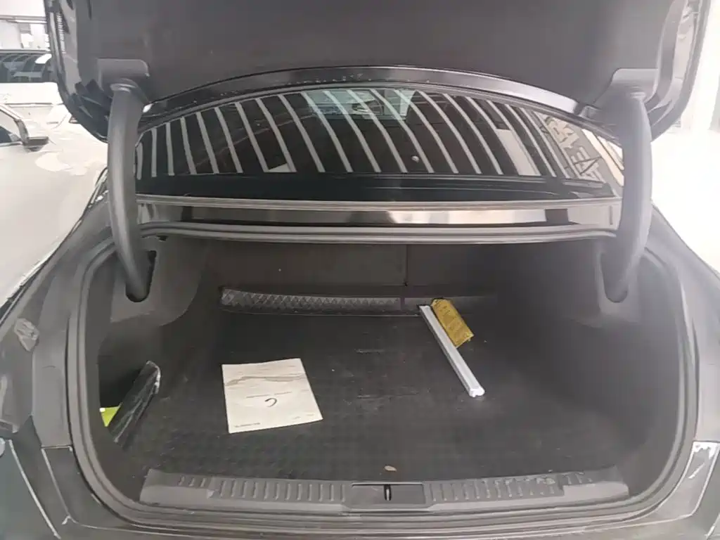 Lincoln Z — миниатюра 19