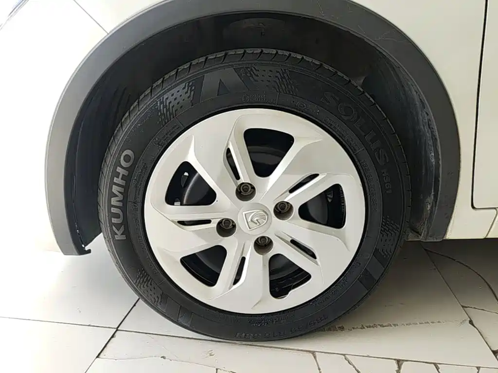 Baojun 310W — миниатюра 23