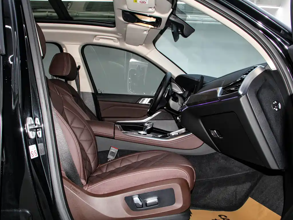 BMW X5 — миниатюра 10