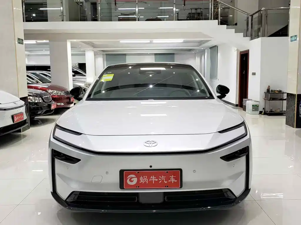 Toyota bZ7 7 2026 600 Pro