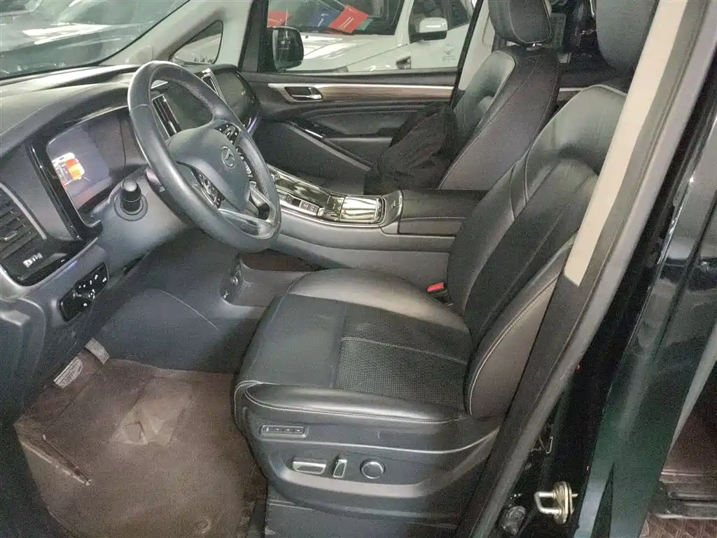 GAC Motor Trumpchi M8 - фото 11