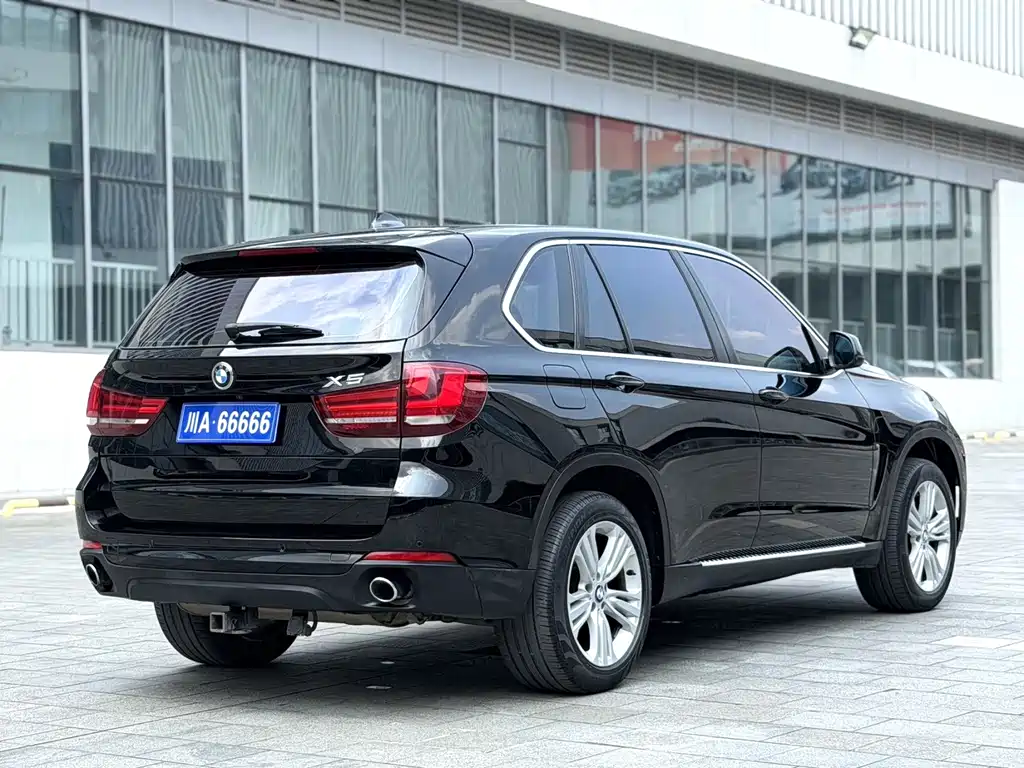 BMW X5 (Import) — миниатюра 7