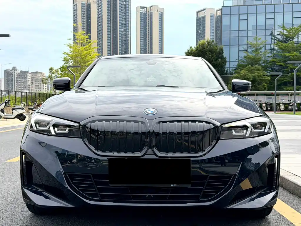 BMW i3 2024 eDrive 35 L