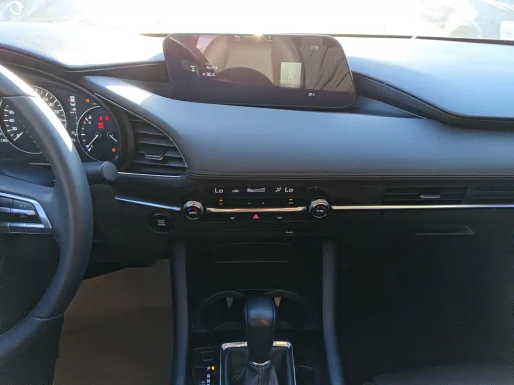 Mazda 3 Axela — миниатюра 13