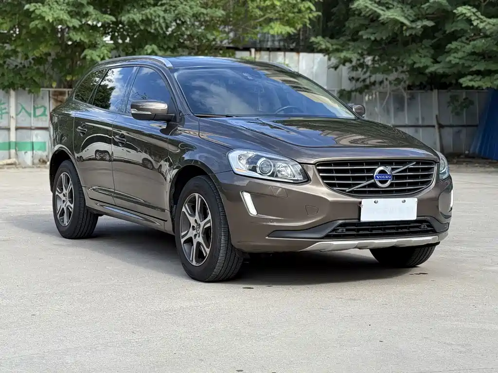 Volvo XC60 (Import) — миниатюра 3
