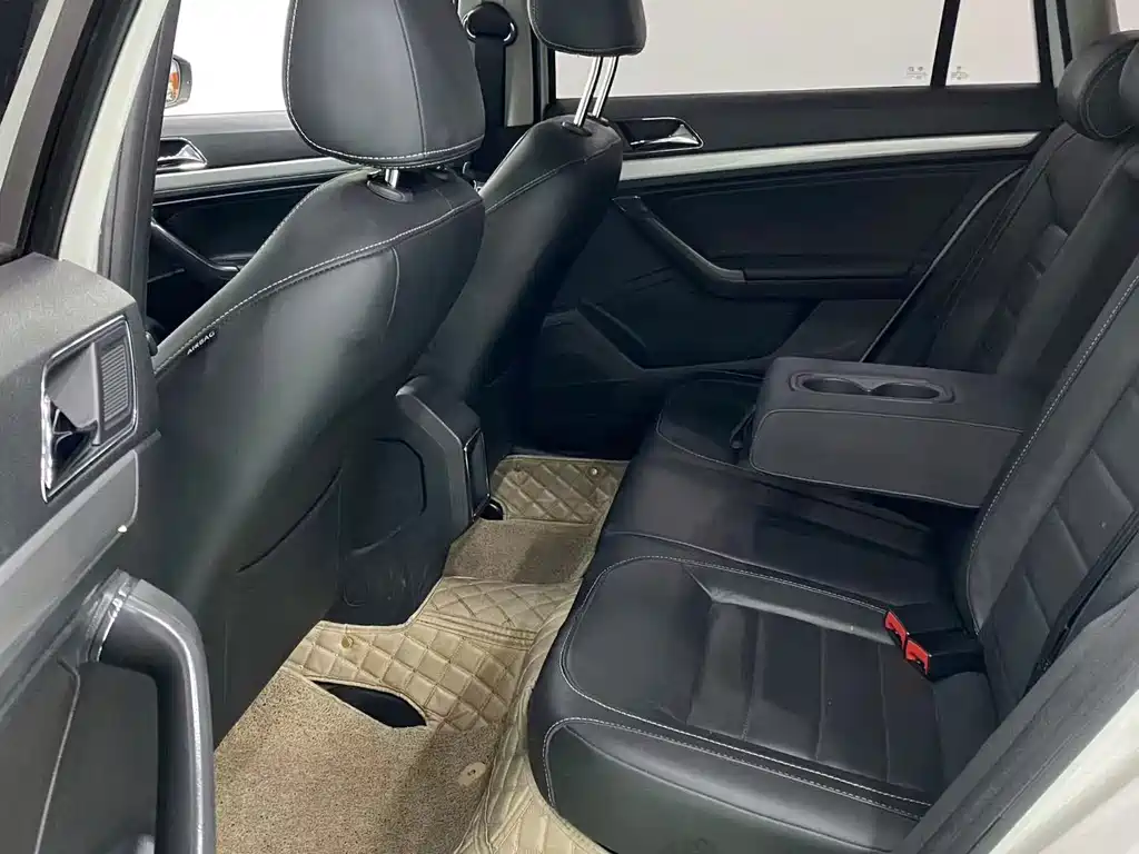 Volkswagen Gran Lavida — миниатюра 5