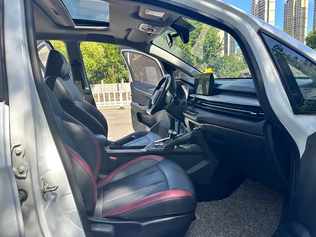 GEELY AUTOMOBILE VISION X3