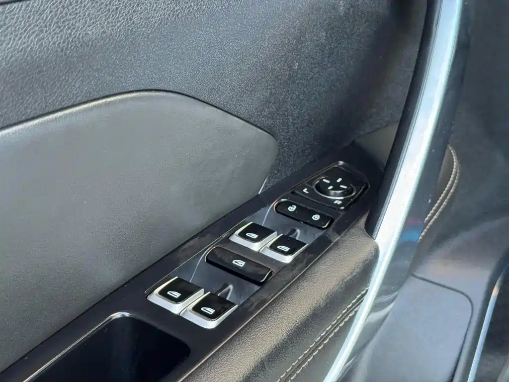 Geely Boyue — миниатюра 10