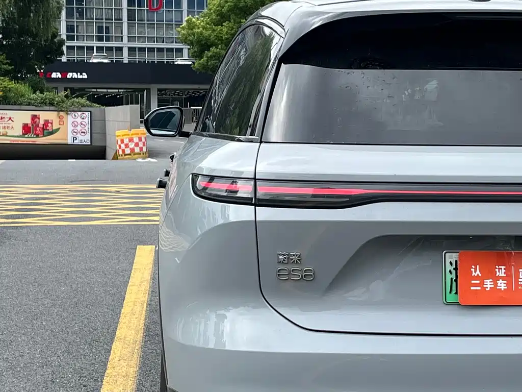 NIO ES8 2023 100kWh