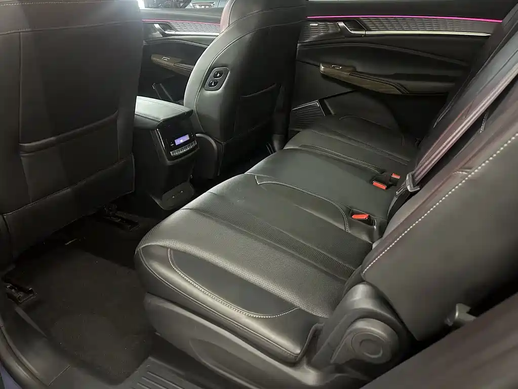 Roewe RX9 2023 2.0T
