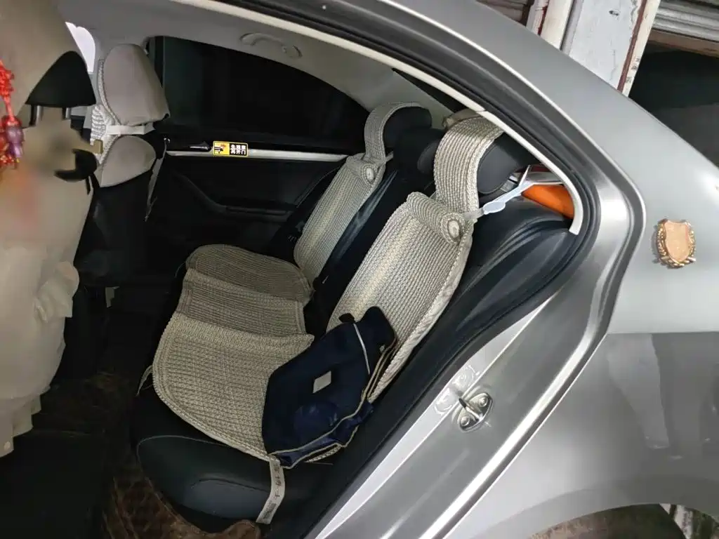 Volkswagen Sagitar — миниатюра 15