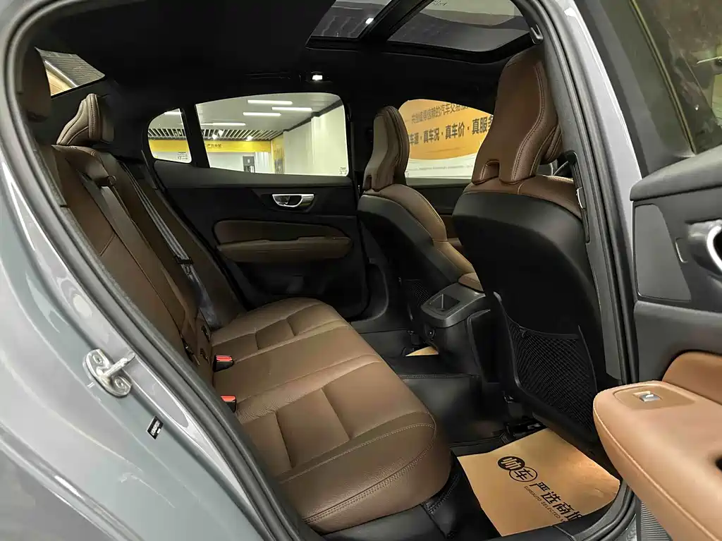 Volvo S60 — миниатюра 12