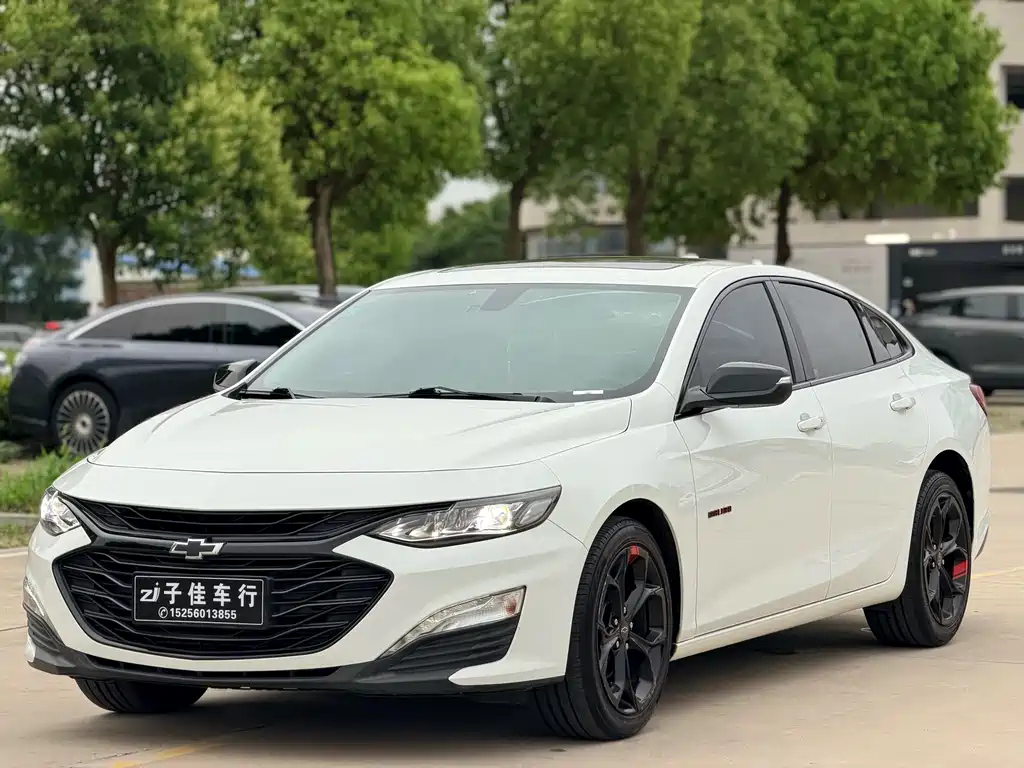 Купить Chevrolet Malibu XL