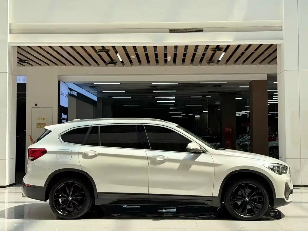 BMW X1 — миниатюра 4