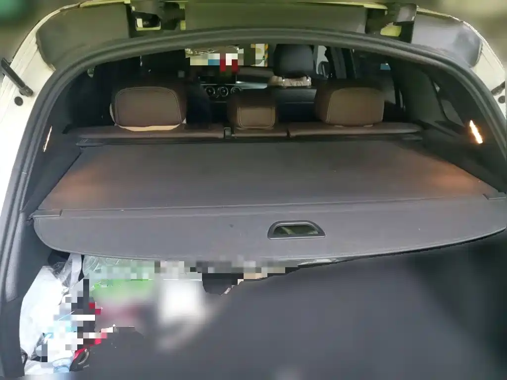 Mercedes-Benz GLC — миниатюра 10
