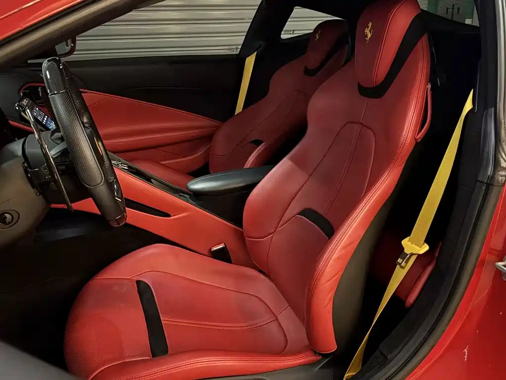 Ferrari Roma — миниатюра 6