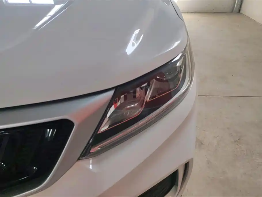 GEELY AUTOMOBILE VISION X6