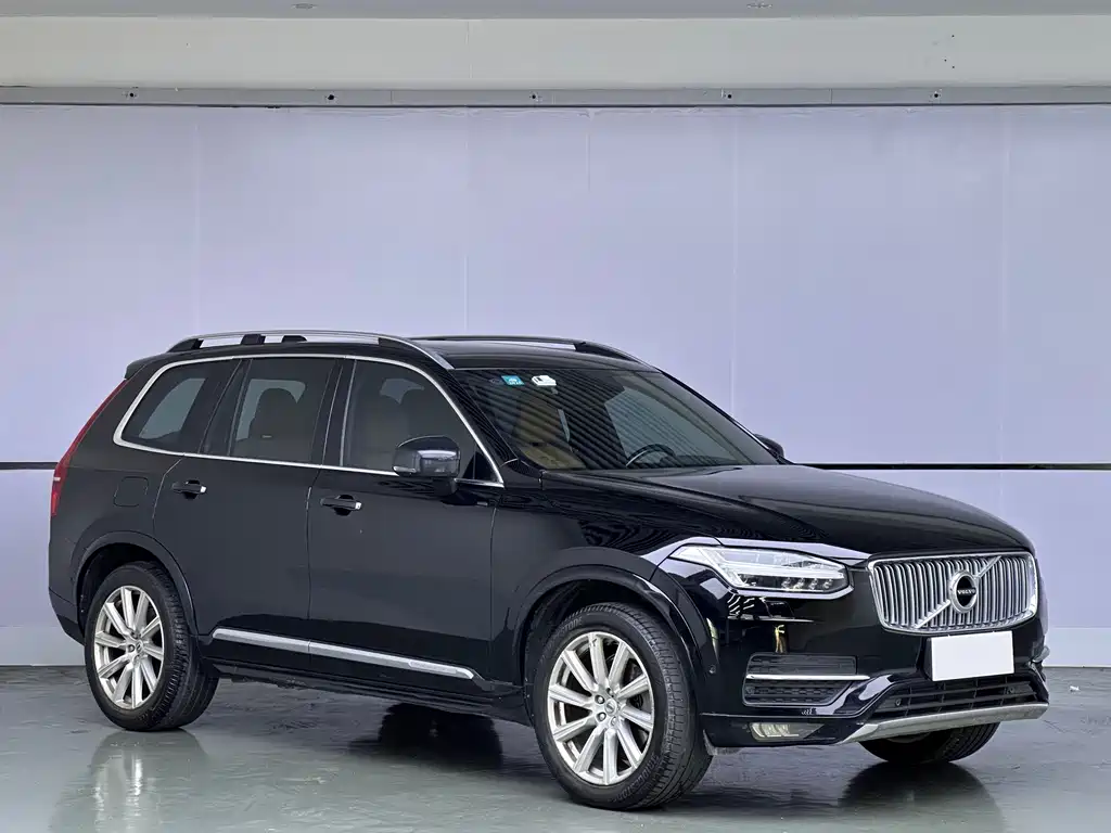 Volvo XC90 — миниатюра 3
