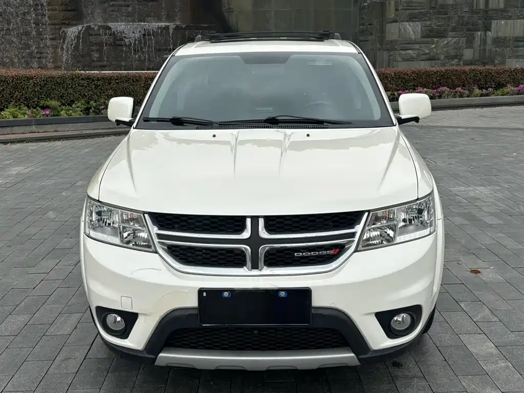 Dodge Journey — миниатюра 2