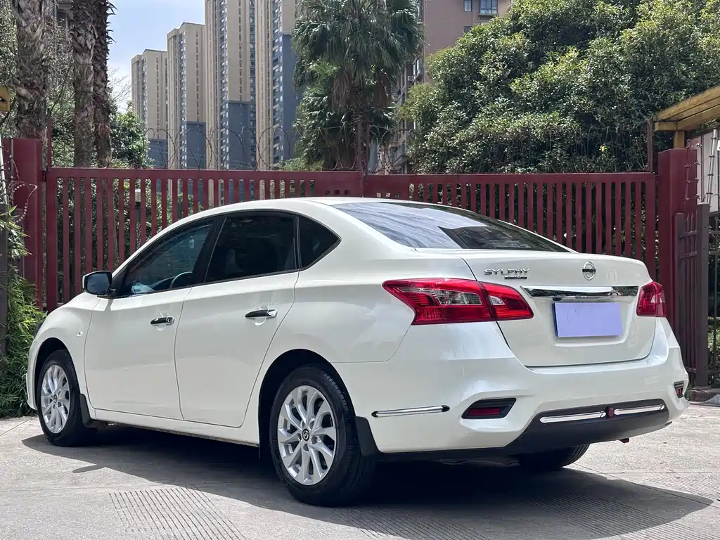 Nissan Sylphy — миниатюра 14