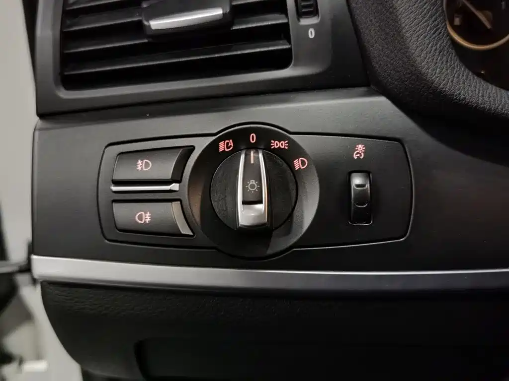 BMW X3 (Import) — миниатюра 21
