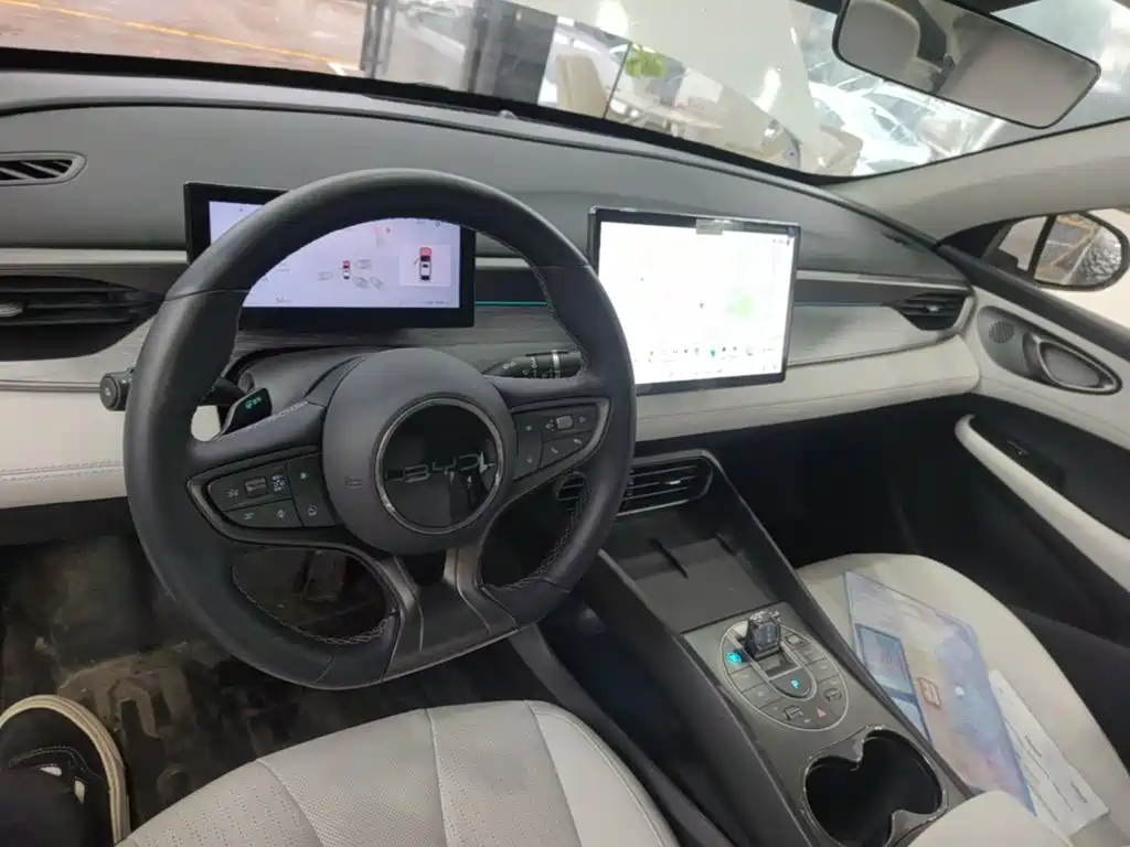 BYD Seal 05 DM-i — миниатюра 10