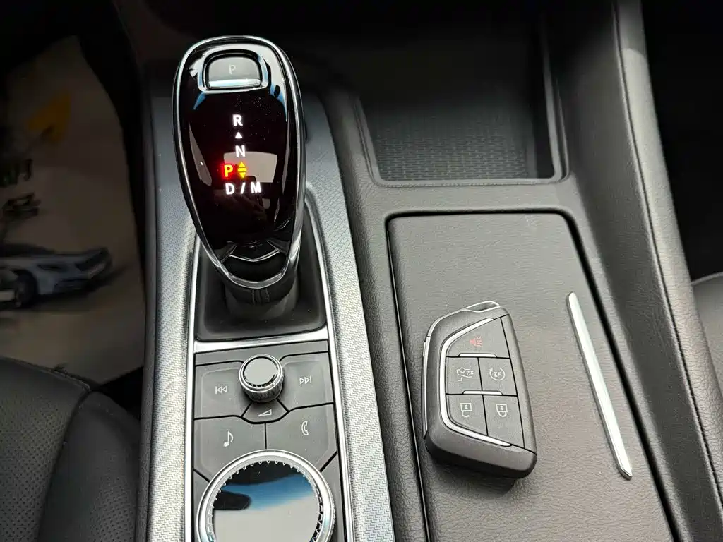 Cadillac CT5 — миниатюра 20