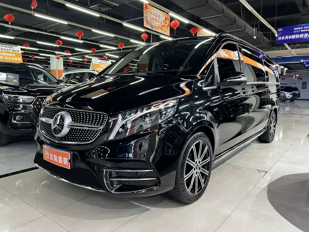 MERCEDES-BENZ V CLASS