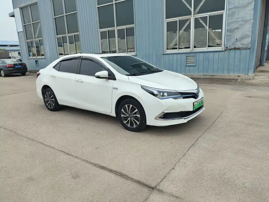 TOYOTA COROLLA DUAL ENGINE E+