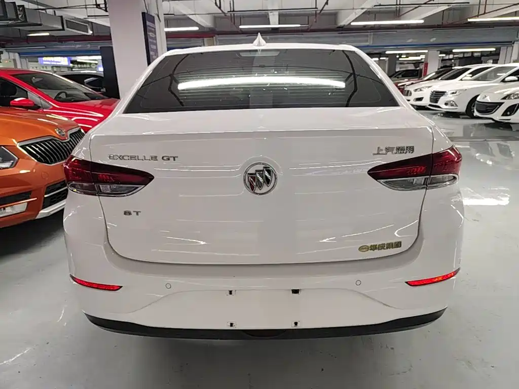 Buick Excelle — миниатюра 6