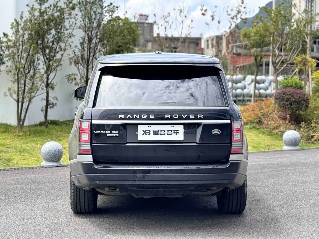 Land Rover Range Rover — миниатюра 13