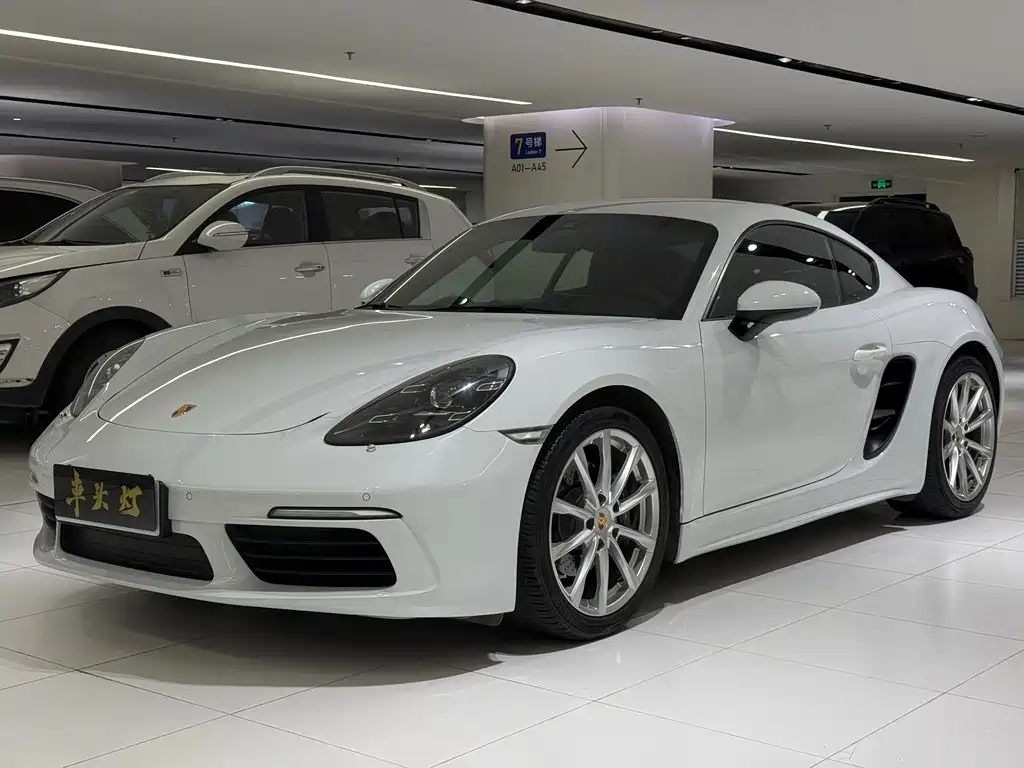 PORSCHE 718