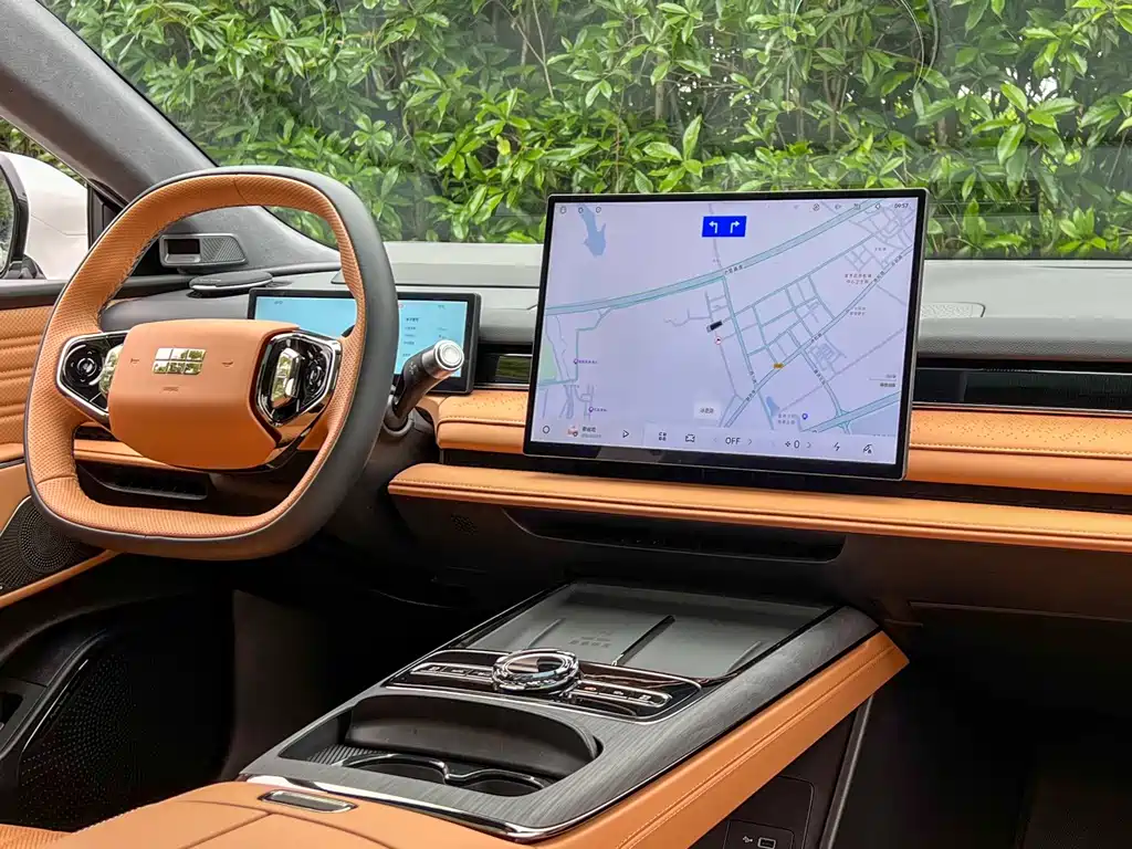 Geely Galaxy Xingyao 8 130km EM-P Star Ship Edition, фото 12