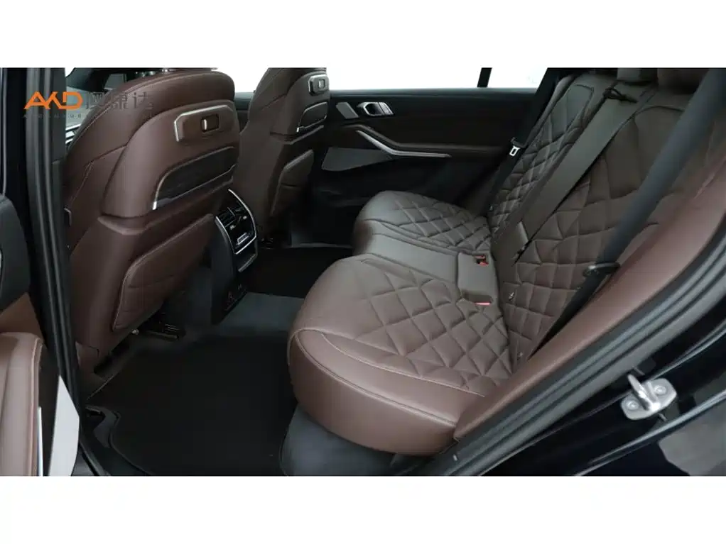 BMW X5 — миниатюра 7
