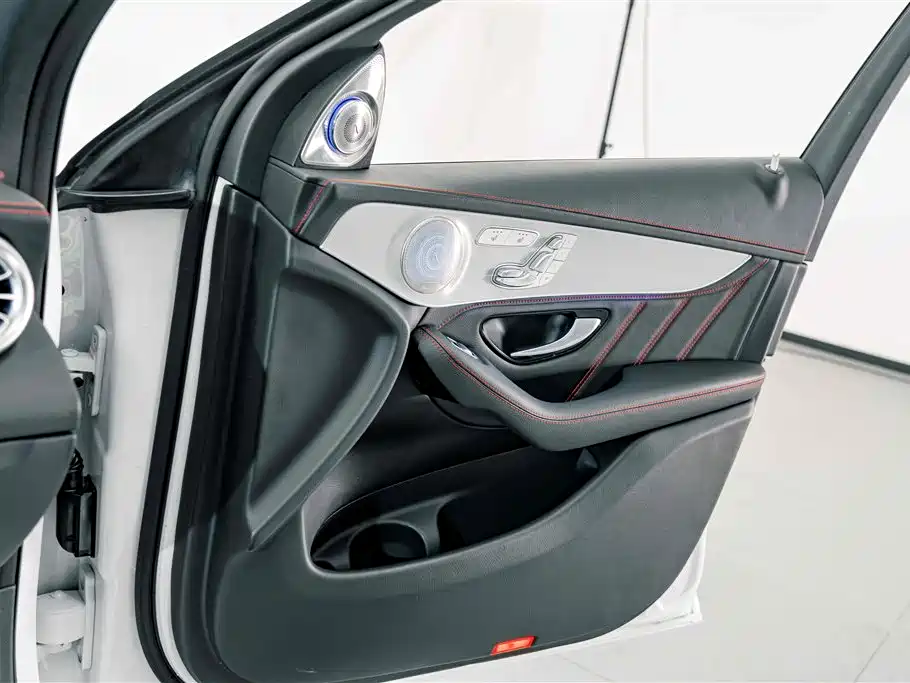 Mercedes-Benz GLC AMG — миниатюра 16