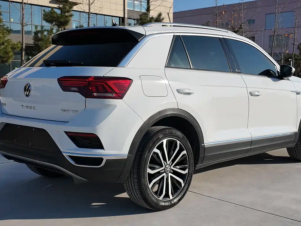 VOLKSWAGEN T ROC EXPLORING SONGS