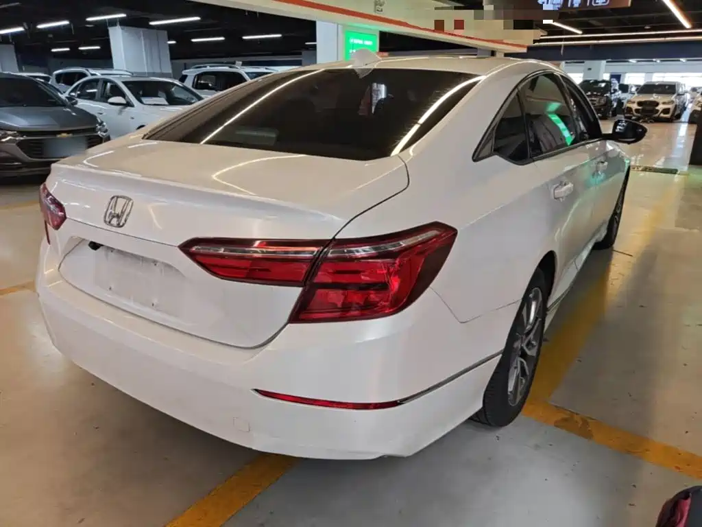 Honda Inspire — миниатюра 7