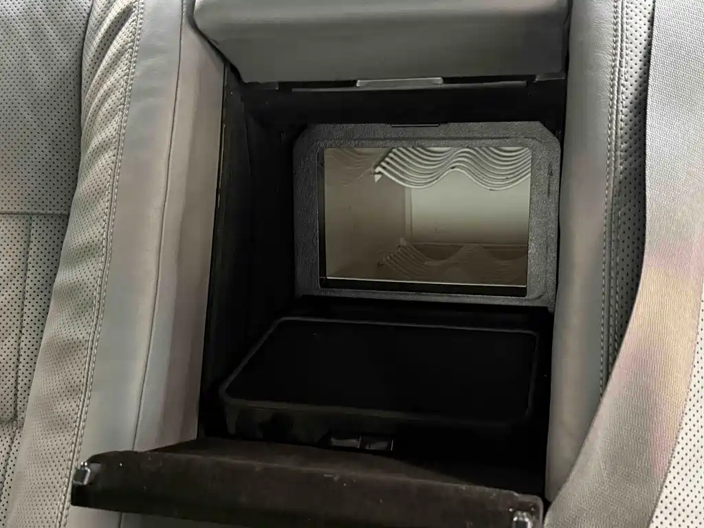 Mercedes-Benz S-Class — миниатюра 16