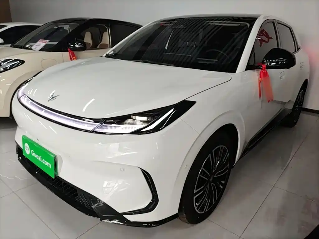 ARCFOX Beta T1 — миниатюра 2