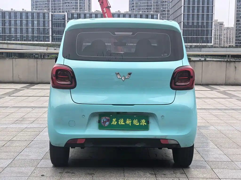 Wuling MINIEV — миниатюра 6